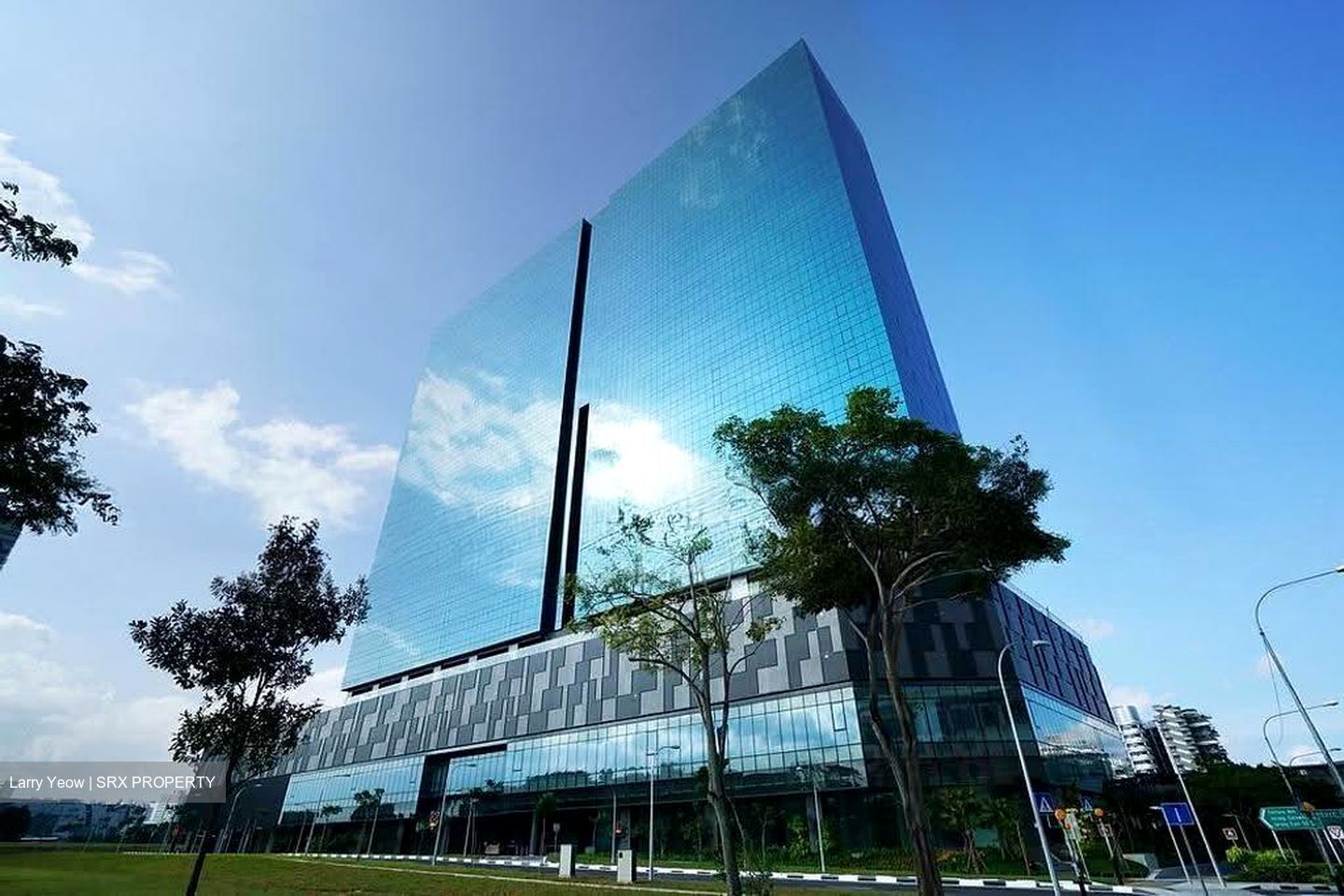 Vision Exchange (D22), Office #638489801
